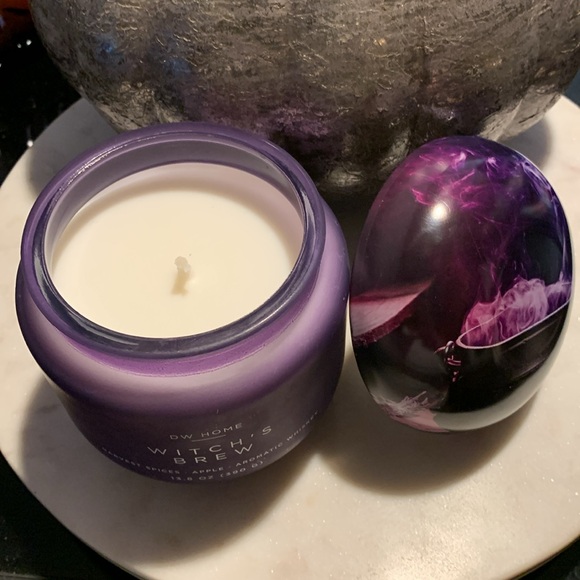 DW HOME CANDLE WITCH’S BREW HARVEST SPICED PURPLE GLASS 1 WICK NEW 13.8oz - Picture 6 of 7